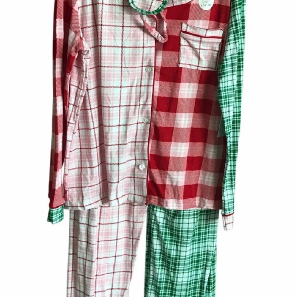 Tahari Kids Red and Green Plaid Pajama Set